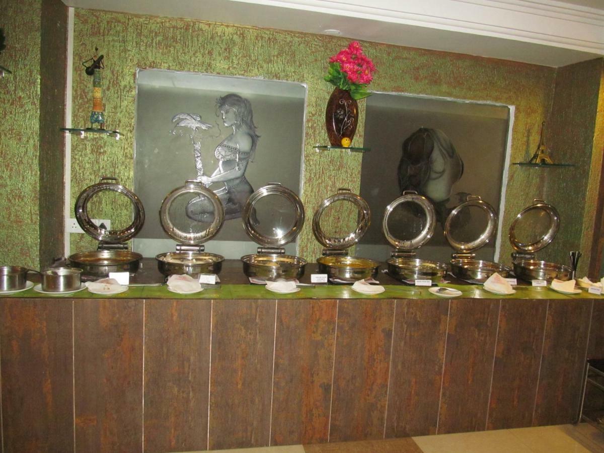 Hotel Radhika Regency Rourkela Exteriör bild